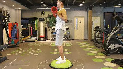 适合不同年龄段篮球爱好者的体能训练方案_0